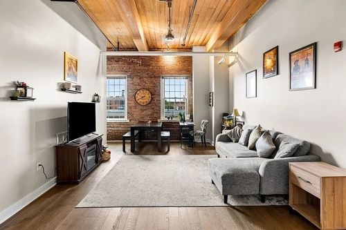 unit-459-130 John St, Lowell, MA, 01852-1164 | Card Image