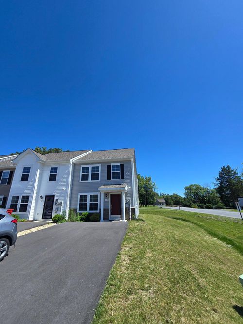 12 Pitch Pine Ct, BUNKER HILL, WV, 25413-3121 | Card Image