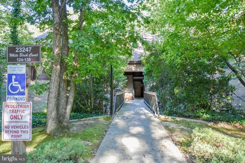 apt-135-23247 White Birch Ct, CALIFORNIA, MD, 20619-6057 | Card Image