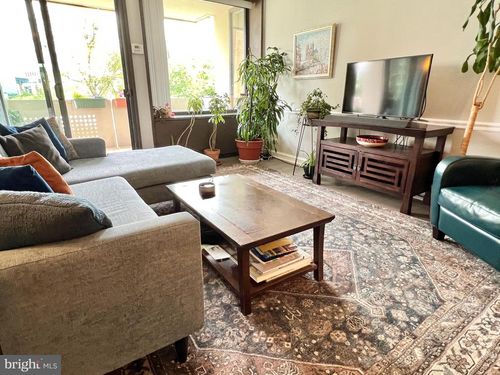 apt-n205-430 M St Sw, WASHINGTON, DC, 20024-2608 | Card Image