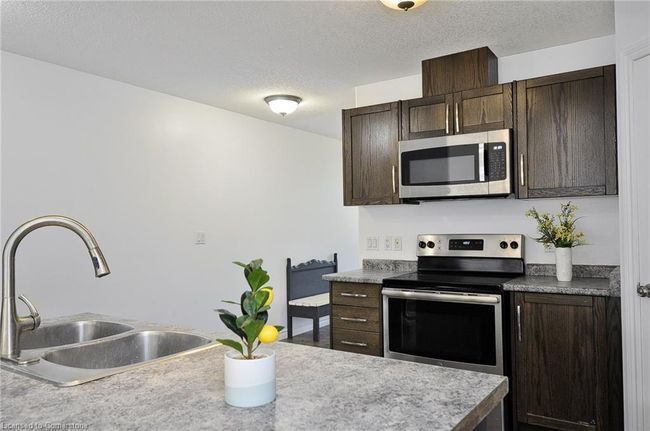 597 Sales Dr, House other with 5 bedrooms, 4 bathrooms and 4 parking in Woodstock ON | Image 10