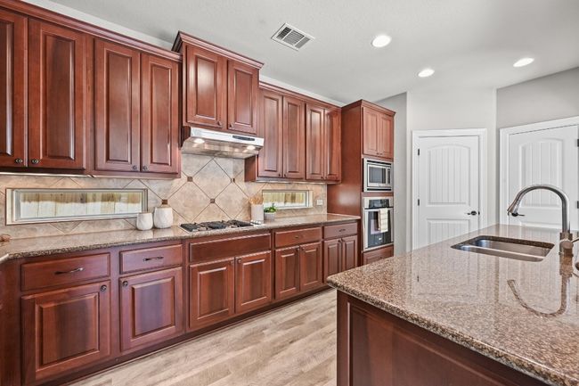 4024 Camacho St, House other with 4 bedrooms, 3 bathrooms and null parking in Austin TX | Image 13