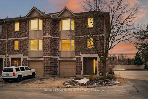 1-1548 Richmond St, London, ON, N6G4W7 | Card Image