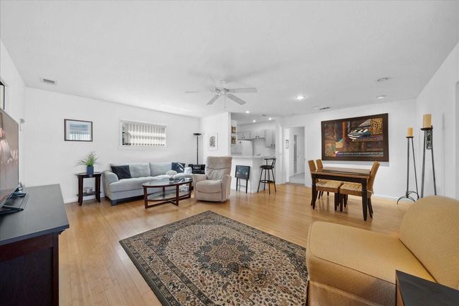8H - 1133 Breezy Way, Condo with 2 bedrooms, 2 bathrooms and null parking in Sebastian FL | Image 10
