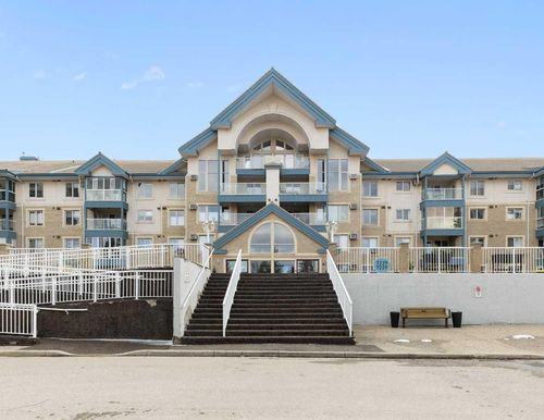 314-7239 Sierra Morena Blvd Sw, Calgary, AB, T3H3L7 | Card Image