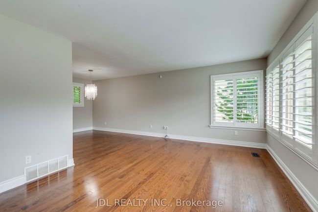 1266 Lambeth Rd, House other with 4 bedrooms, 3 bathrooms and 3 parking in Oakville ON | Image 6