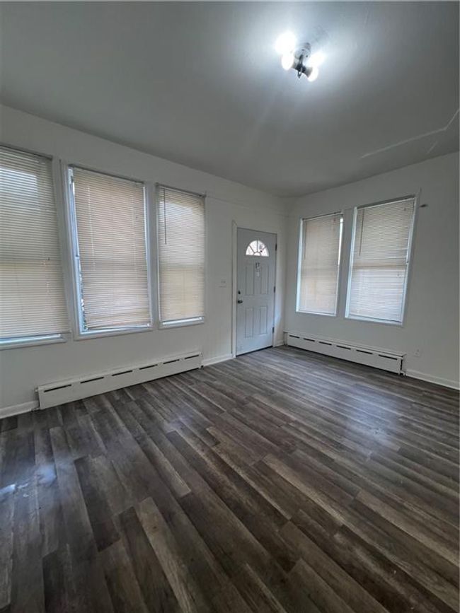 2842 Brighton 4 Th St, House other with 2 bedrooms, 1 bathrooms and null parking in Brooklyn NY | Image 5