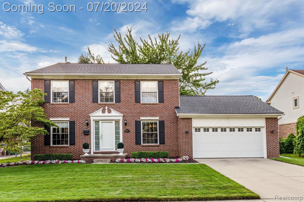 Hubbard St, Livonia, MI 48150
