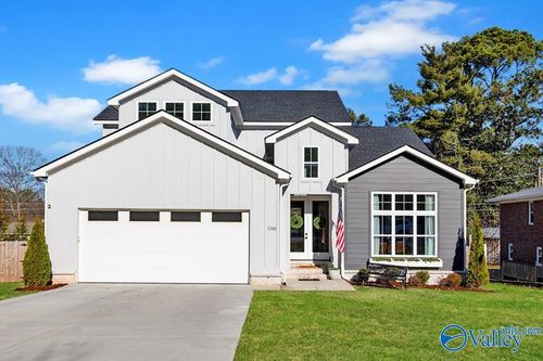 1705 Red Oak Rd Se, Huntsville, AL, 35801-2145 | Card Image