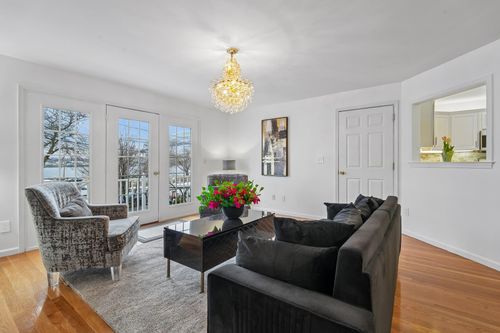 145 W 1st St, Bayonne, NJ, 07002-5214 | Card Image