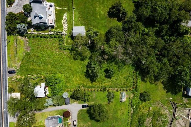 61 W Main Rd, Home with 0 bedrooms, 0 bathrooms and null parking in Little Compton RI | Image 4