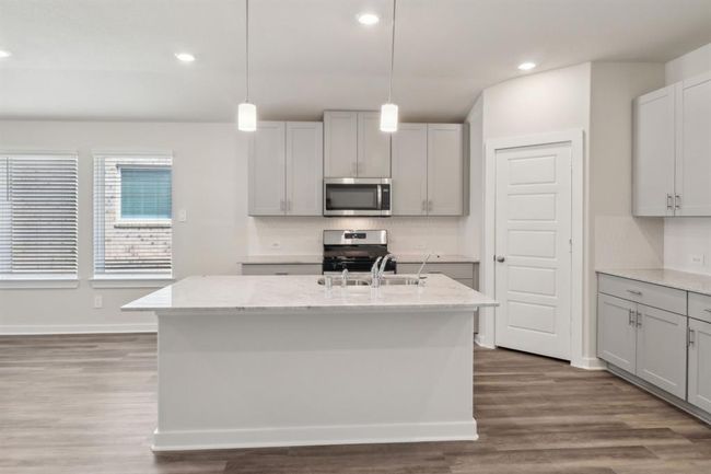1462 Waggoner Ranch Trl, House other with 3 bedrooms, 2 bathrooms and 2 parking in Conroe TX | Image 10