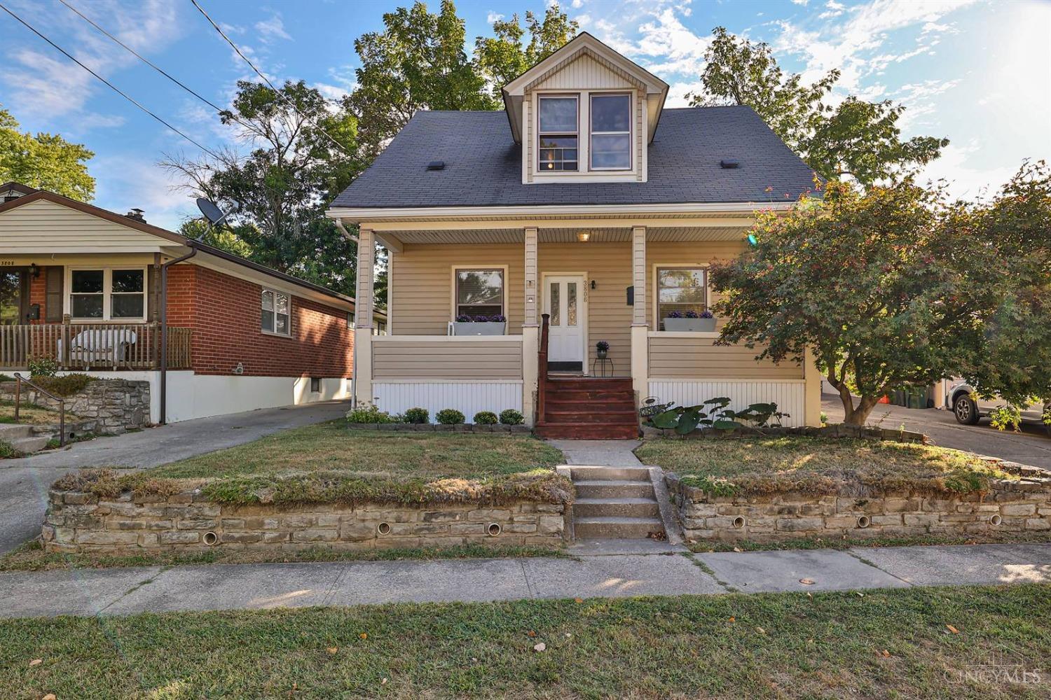 Lonsdale St, Cincinnati, OH 45227