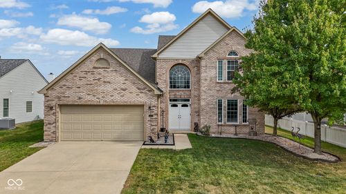 9409 N Bayland Dr, Mccordsville, IN, 46055-9261 | Card Image