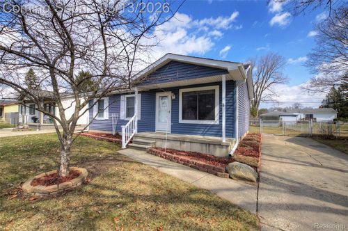 1817 S Pasadena Ave, Ypsilanti, MI, 48198-9212 | Card Image