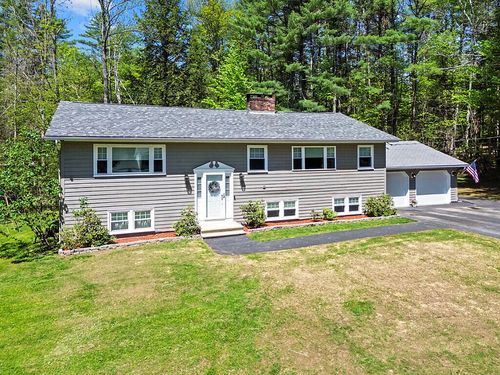 50 Country Club Road, Manchester, ME, 04351 | Card Image
