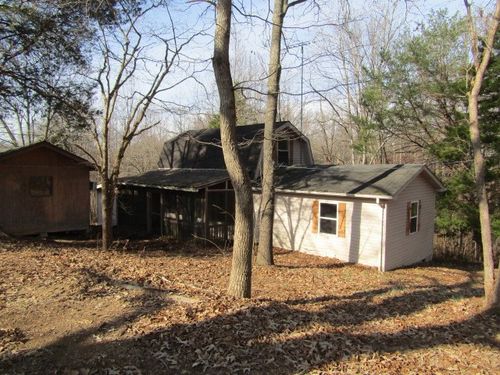 6119 King Robert Ln, Westmoreland, TN, 37186-2701 | Card Image