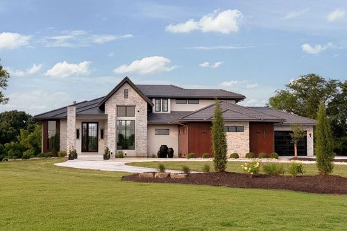 12505 Nw Copper Hill Ct, Parkville, MO, 64152-6900 | Card Image