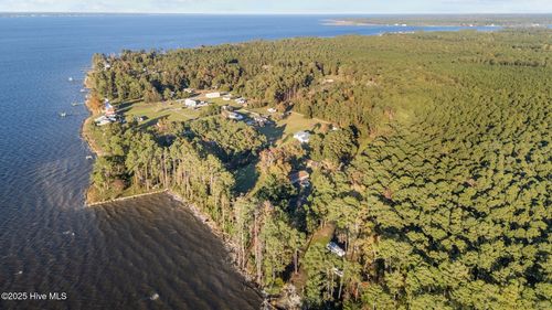 220 Great Neck Rd, Havelock, NC, 28532-9001 | Card Image