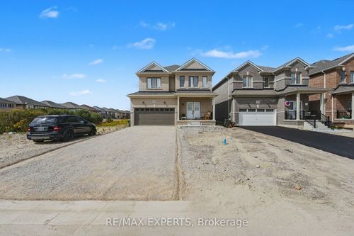 360 Russell St, Dundalk, ON, N0C1B0 | Card Image