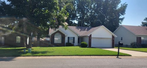 15 Timberwood Dr, Cabot, AR, 72023-2685 | Card Image