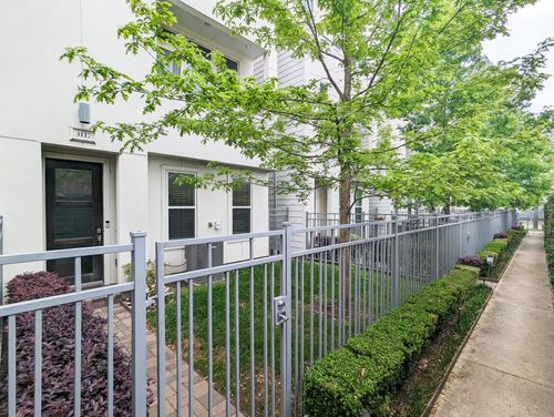 3117 Leeland St, Houston, TX, 77003-5320 | Card Image