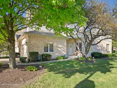 4831 Commonwealth Avenue, House other with 2 bedrooms, 2 bathrooms and 2 parking in Western Springs IL | Image 2