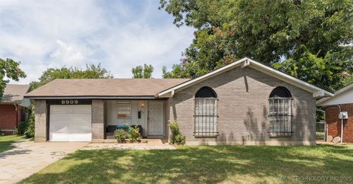 8909 E 47th Street, Tulsa, OK, 74145 | Card Image