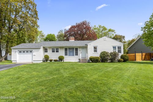 13 Pershing Road, Queensbury, NY, 12804 | Card Image