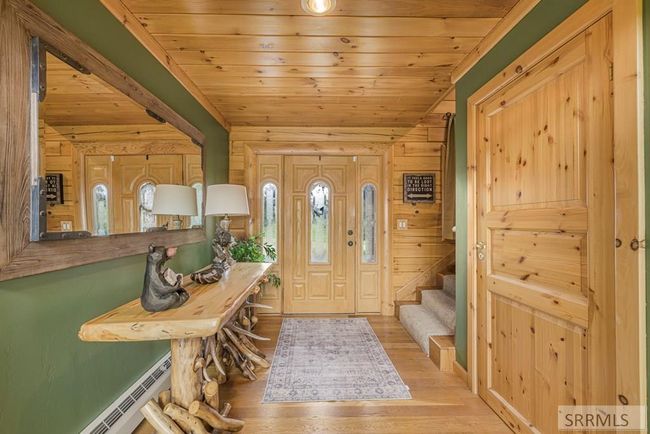 1665 Whisper Ridge Rd, House other with 6 bedrooms, 3 bathrooms and 2 parking in Ashton ID | Image 4