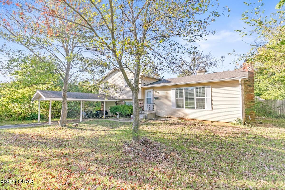 Plaza Dr, Joplin, MO 64804