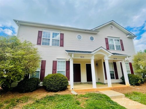 9615 Littleleaf Dr, Charlotte, NC, 28215-7129 | Card Image