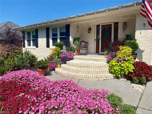 2256 Wild Oak Cres, Virginia Beach, VA, 23456-4049 | Card Image