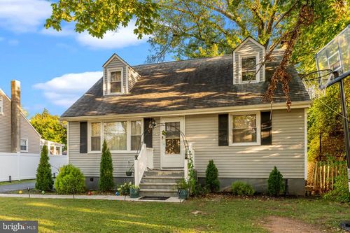 27 Altamawr Ave, LAWRENCEVILLE, NJ, 08648-3805 | Card Image