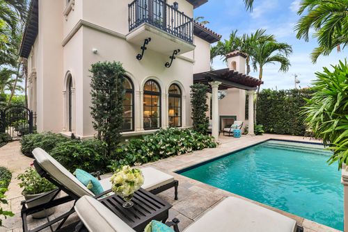 261 Seminole Ave, Palm Beach, FL, 33480-3734 | Card Image