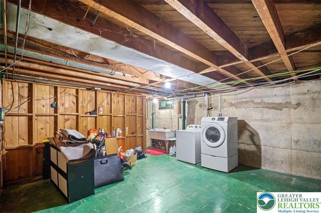 1321 W Union Blvd, House other with 3 bedrooms, 2 bathrooms and null parking in BETHLEHEM PA | Image 29