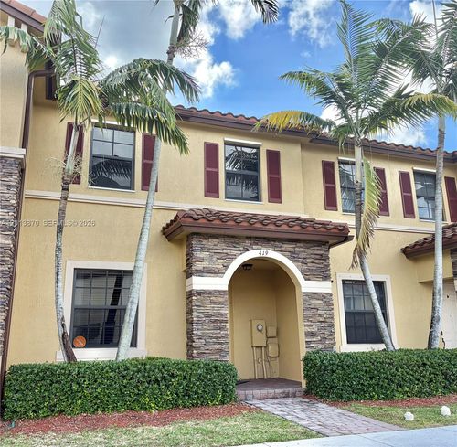 419 Se 32nd Ter, Homestead, FL, 33033-7252 | Card Image