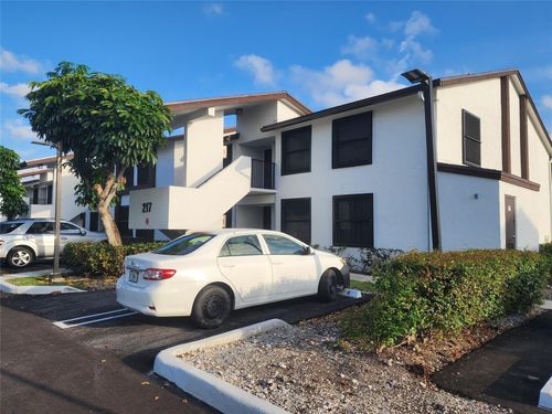 107-217 Lake Pointe Dr, Oakland Park, FL, 33309-3578 | Card Image