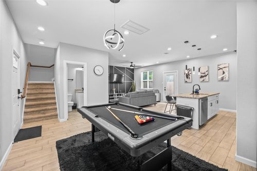 7422 Mount St, Houston, TX, 77088-7834 | Card Image