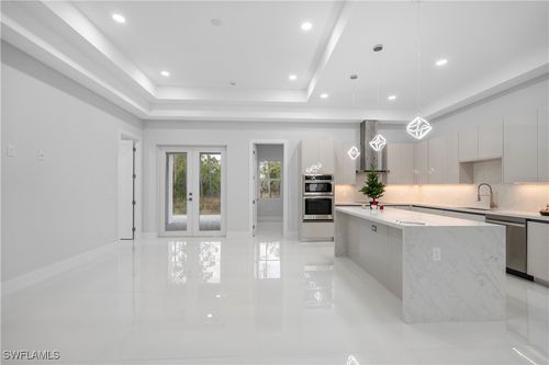 3433 66th Ave Ne, Naples, FL, 34120-7489 | Card Image