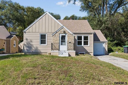 3450 Martin Ave, Omaha, NE, 68112-2639 | Card Image