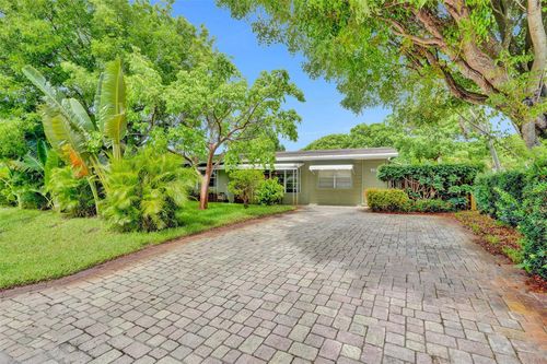 2731 Ne 9th Ave, Pompano Beach, FL, 33064-5319 | Card Image