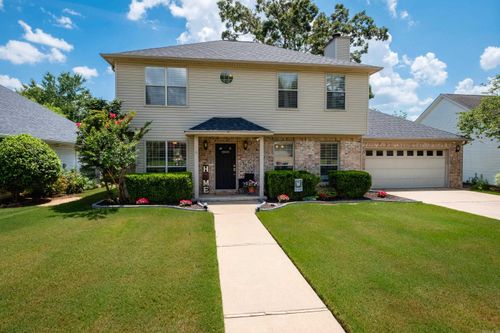 12601 Misty Creek Dr, Little Rock, AR, 72211-5461 | Card Image