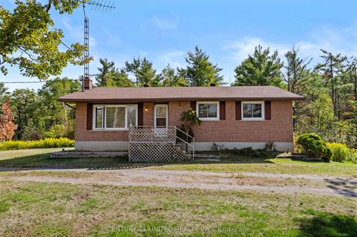 2733 County Rd 36, Buckhorn, ON, K0L1J0 | Card Image