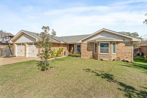 511 Moonlight Trail, Stephenville, TX, 76401 | Card Image