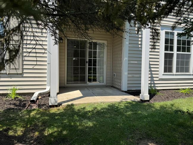 Back patio. Video tour: youtube- 4947 Common Market Place, Dublin OH 43016. 2 BR 2 BA ranch condo | Image 5