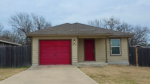 306 Wyeth St, Taylor, TX, 76574-2249 | Card Image