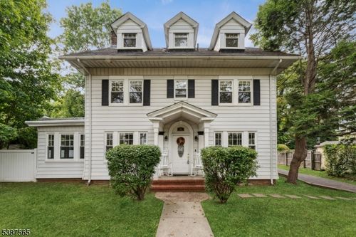 14 Vassar Ave, Newark, NJ, 07112-2310 | Card Image