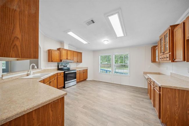 651 Cedar Point Dr, House other with 3 bedrooms, 2 bathrooms and null parking in Livingston TX | Image 8
