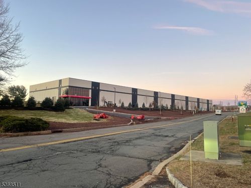 11 Royal Rd, Flemington, NJ, 08822-6001 | Card Image